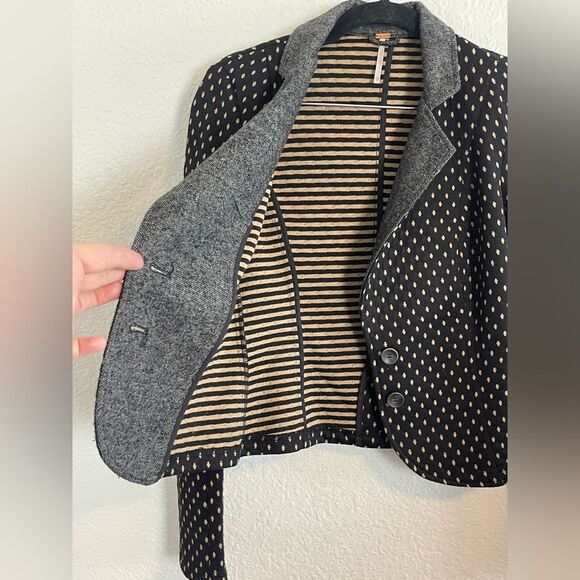 Free People Diamond Textured Polka Dot Knit Blazer. XS - Picture 4 of 8